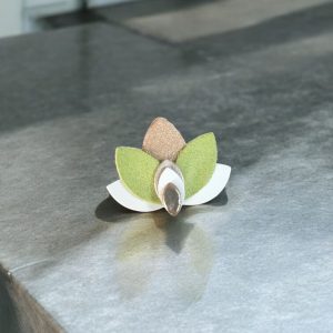 Broche Flor de Loto verde