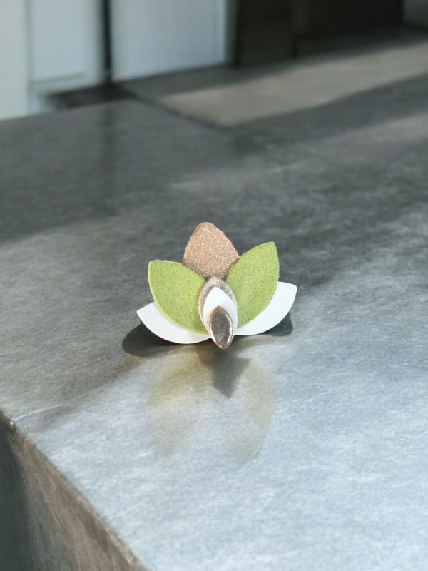 Broche Flor de Loto verde