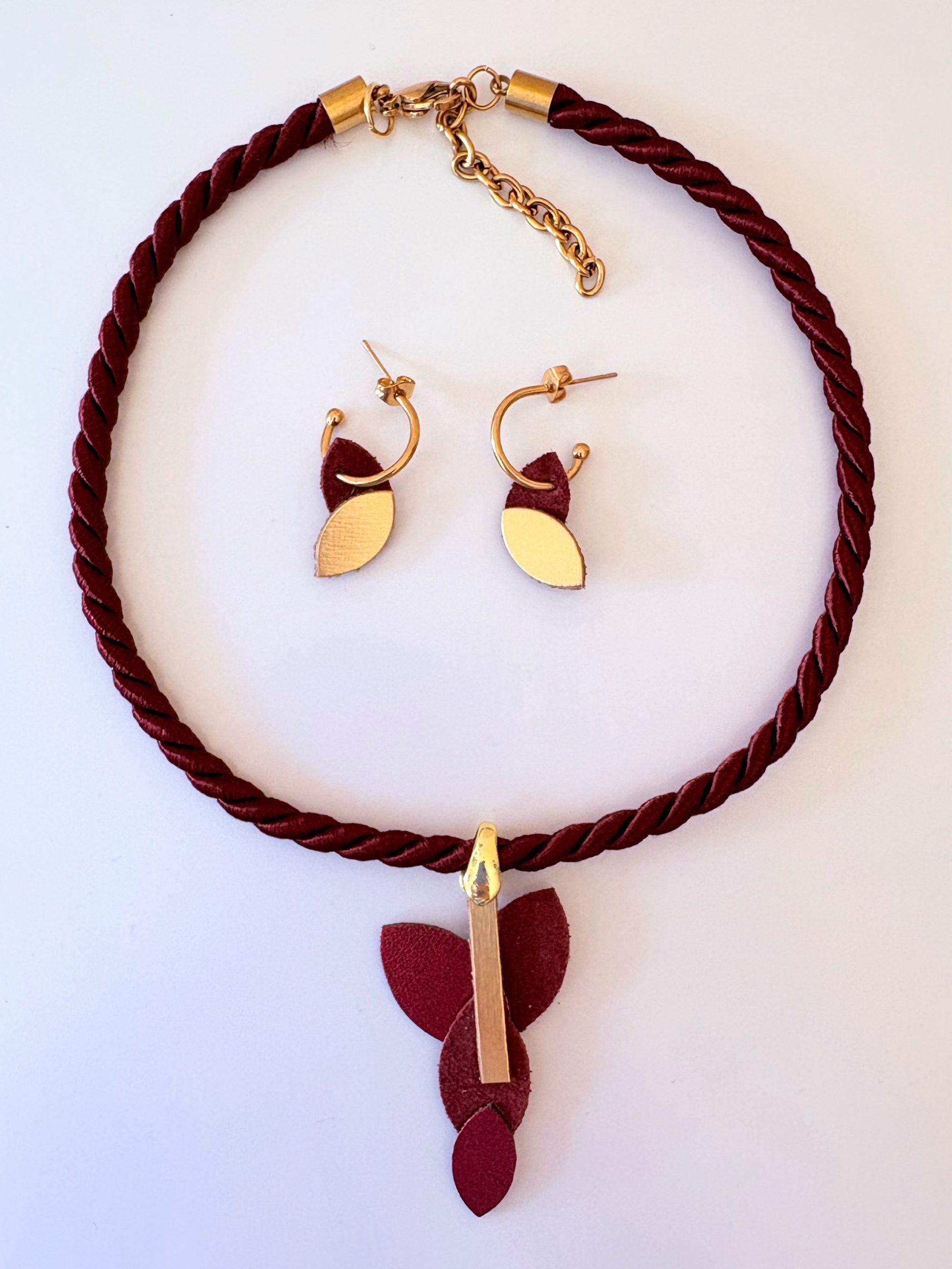 Conjunto Asimétrica vino