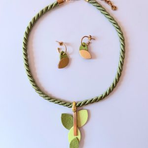 Conjunto Asimétrica verde