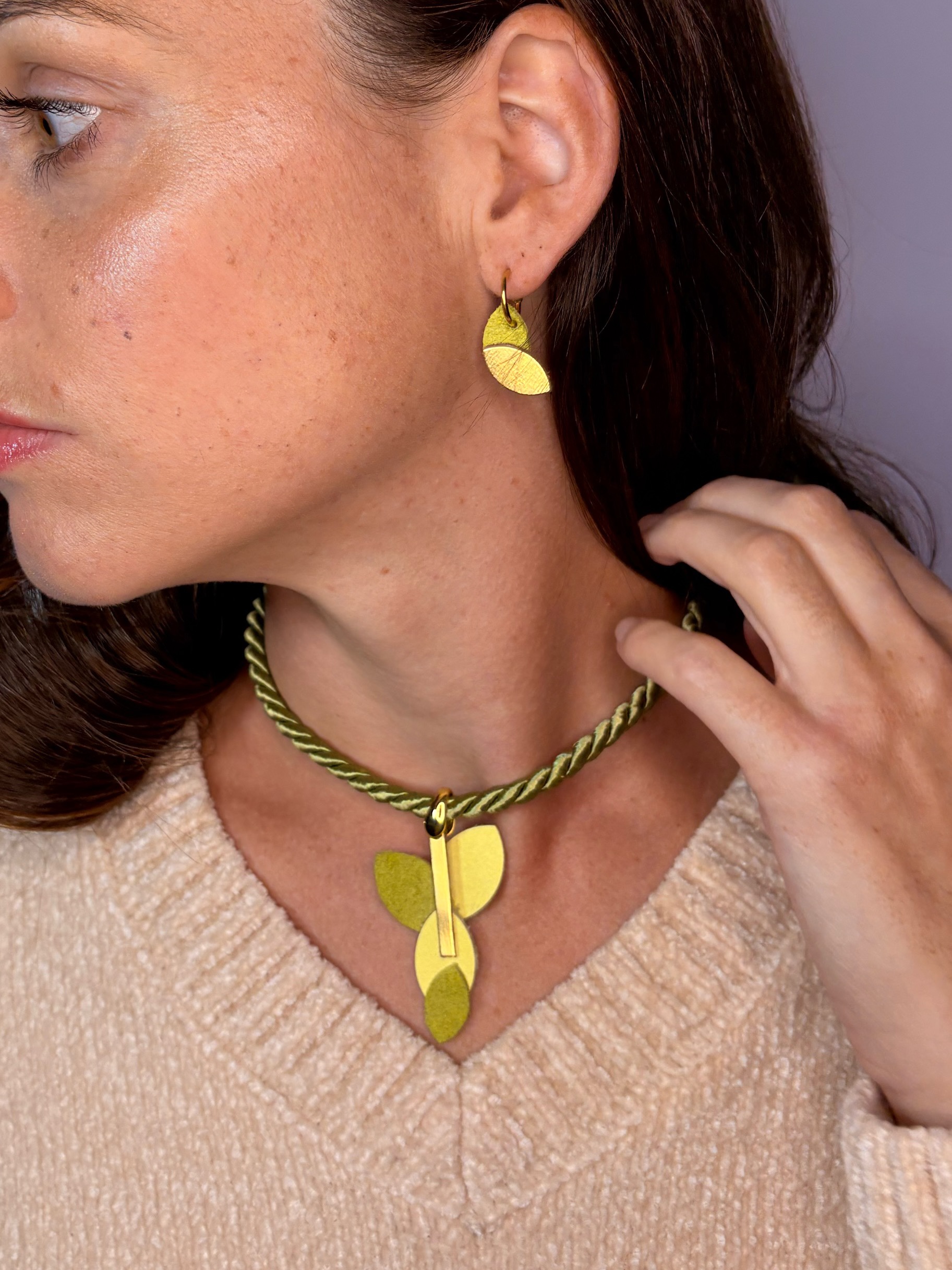 Conjunto Asimétrica verde - Imagen 3