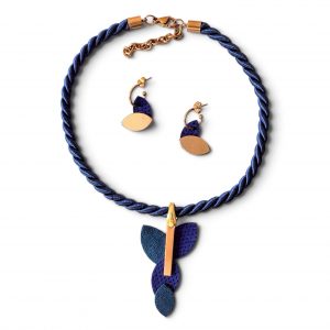 Conjunto Asimétrica azulón