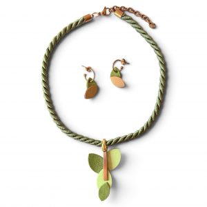 Conjunto Asimétrica verde
