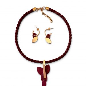 Conjunto Asimétrica vino
