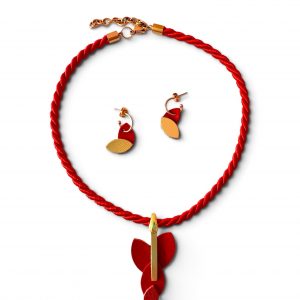 Conjunto Asimétrica Rojo carmín