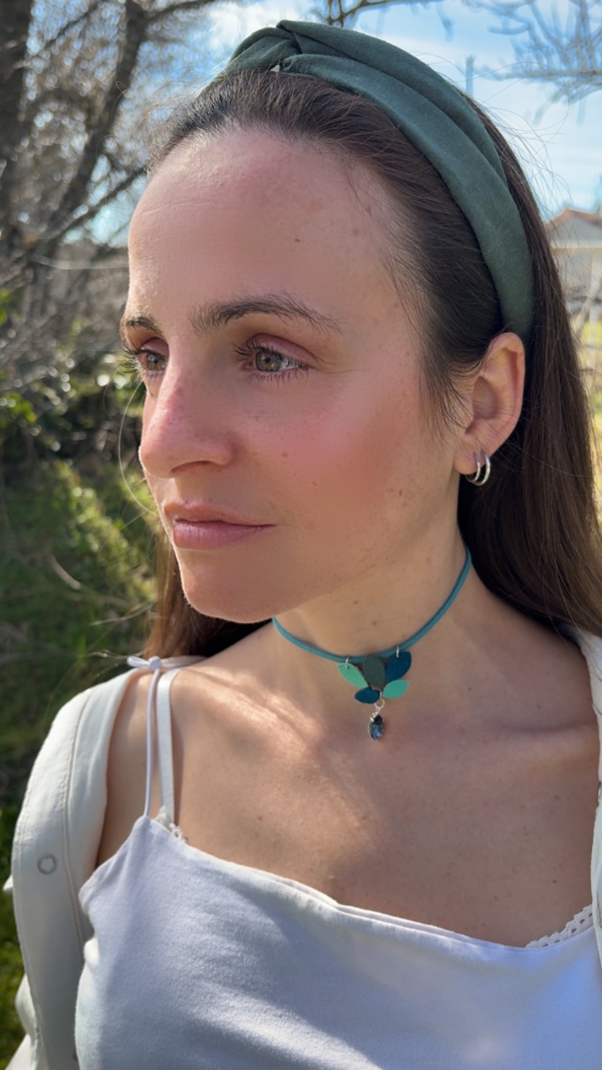 Colgante hojas azul con Swarovski - Imagen 4